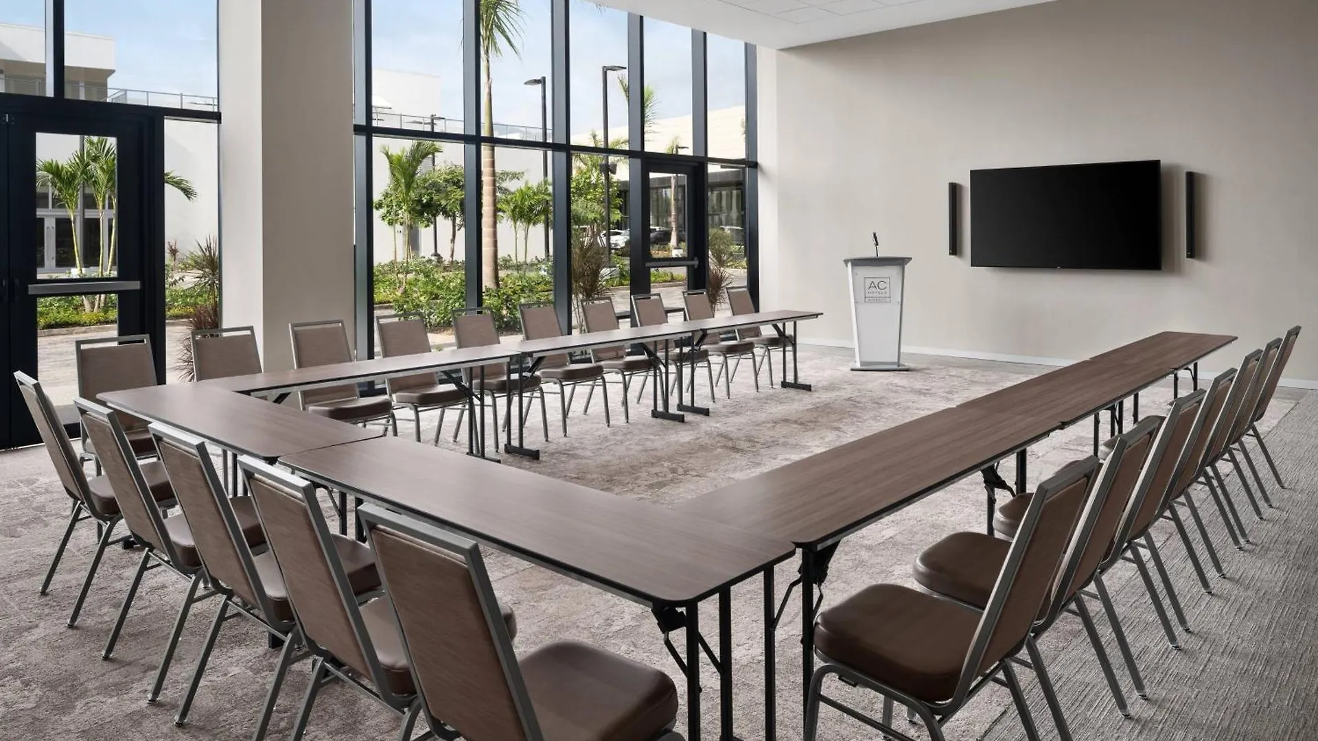 ****  Ac Hotel By Marriott Kingston, Jamaica ג'מייקה
